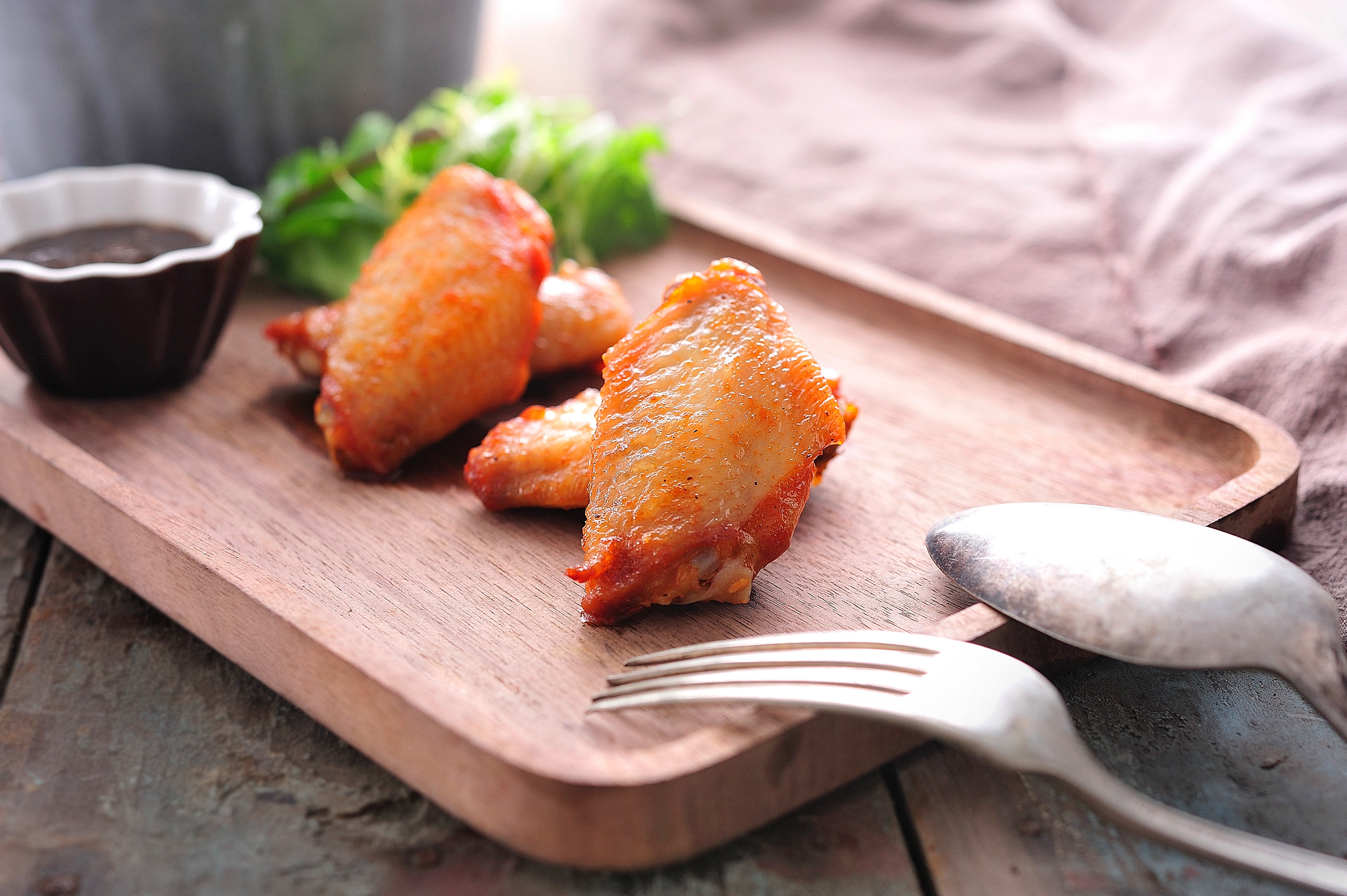 政策：指导电商主体到墟落结构；；；；；137银河galaxy生长：加码“熟食化”战略